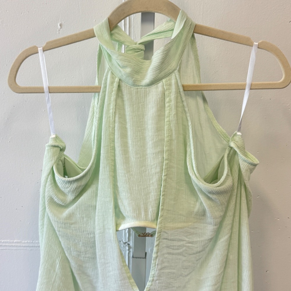 NWT Sabo Skirt Mint Green Halter Top Textured Open Back Cutout Tie Neck Large - Picture 3 of 8